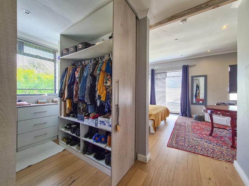 5 Bedroom Property for Sale in Hout Bay Western Cape